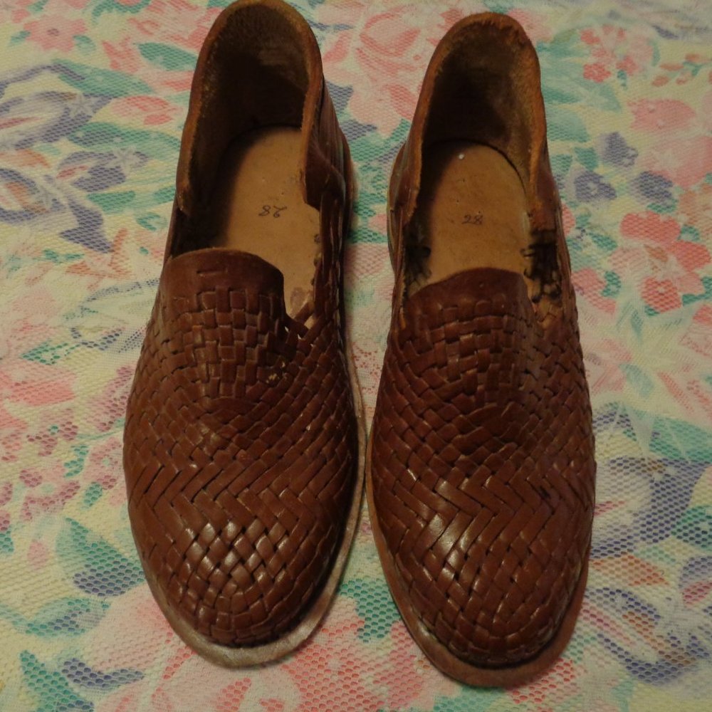 MEXICANA MENS LEATHER WOVEN HAND MADE SHOES 28/ 9.5